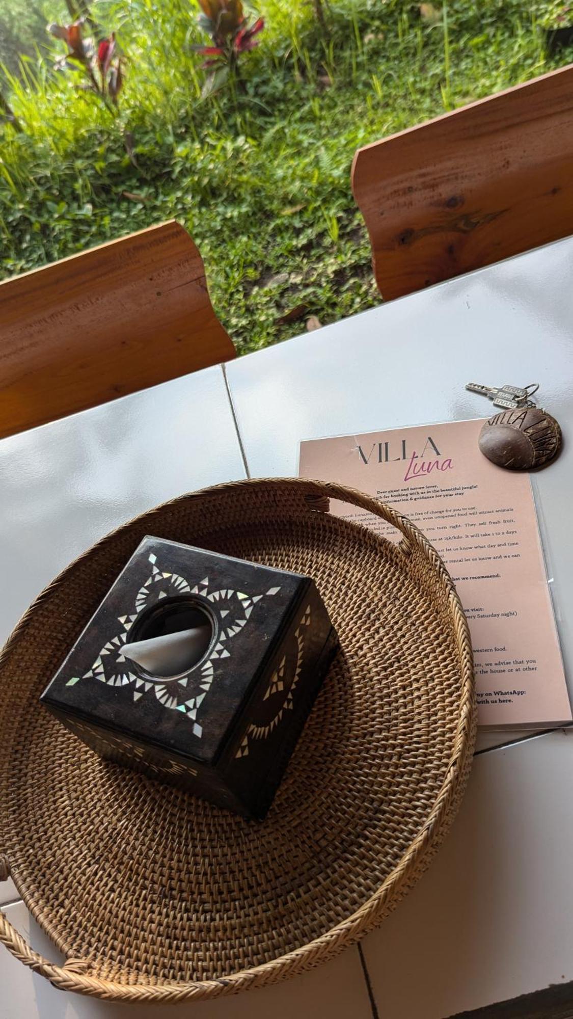 Villa Luna Tetebatu Exterior photo